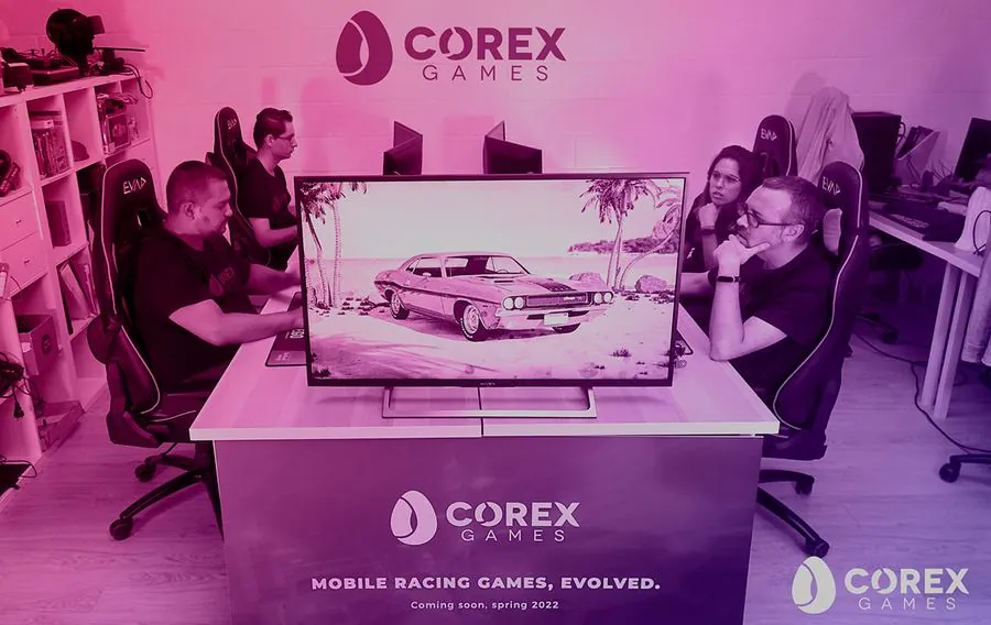 Equipo de Corex Games Studios trabajando en su estudio